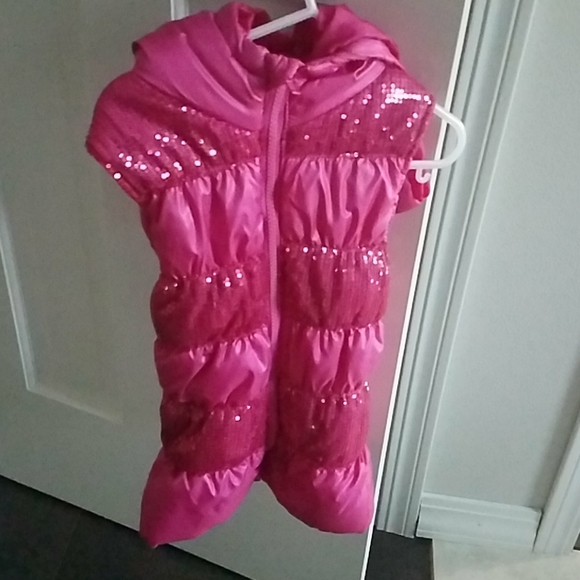 Girls Sparkly vest - Picture 2 of 2